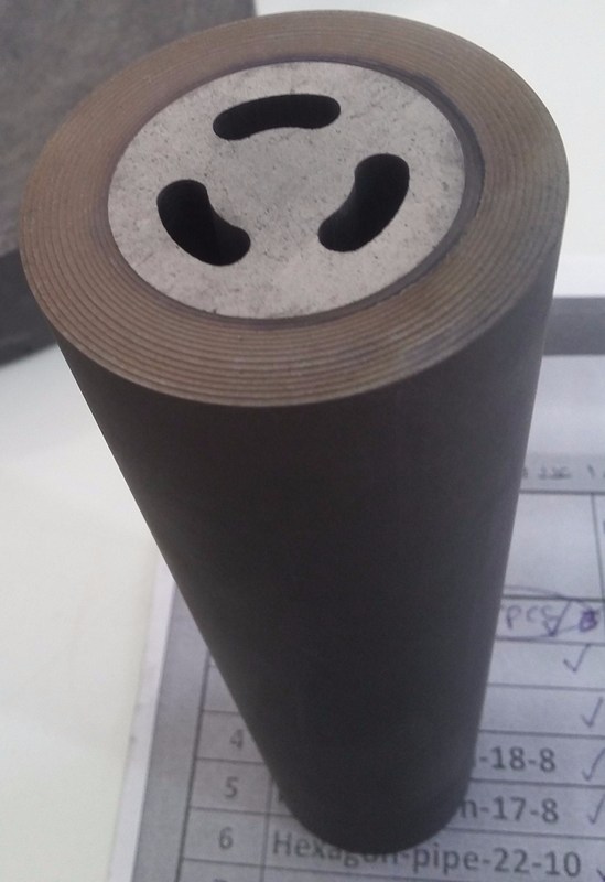 Плотность массы 1,82 Графитная штамповка для непрерывного литья латуни согласно чертежу